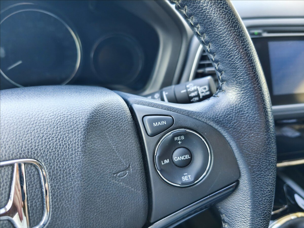 Honda HR-V SUV / Terénní 1,5 l 96 kw