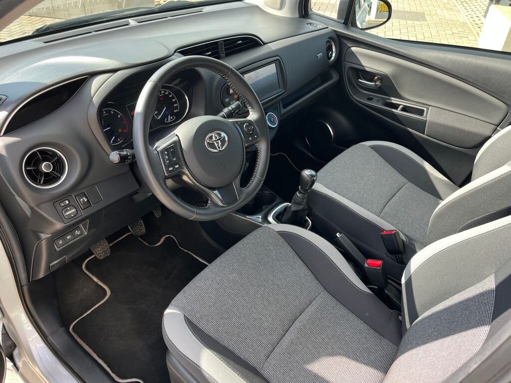 Toyota Yaris Hatchback 1,5 l 82 kw