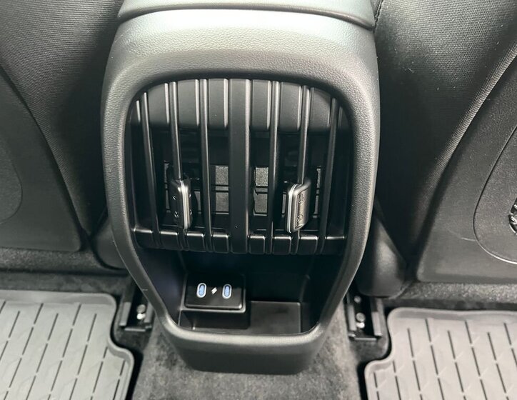 Hyundai Kona SUV 1,6 l 101 kw