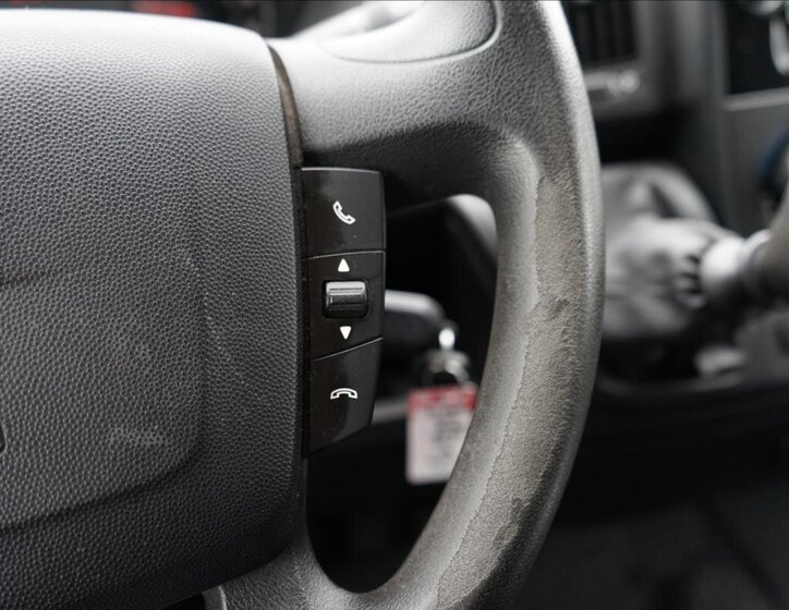 Peugeot Boxer Skříň 2,2 l 96 kw