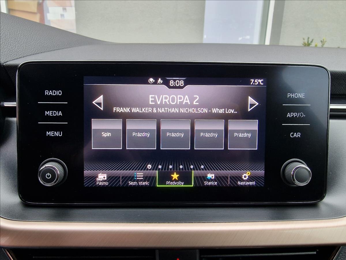 Škoda Scala Hatchback 1,6 l 85 kw