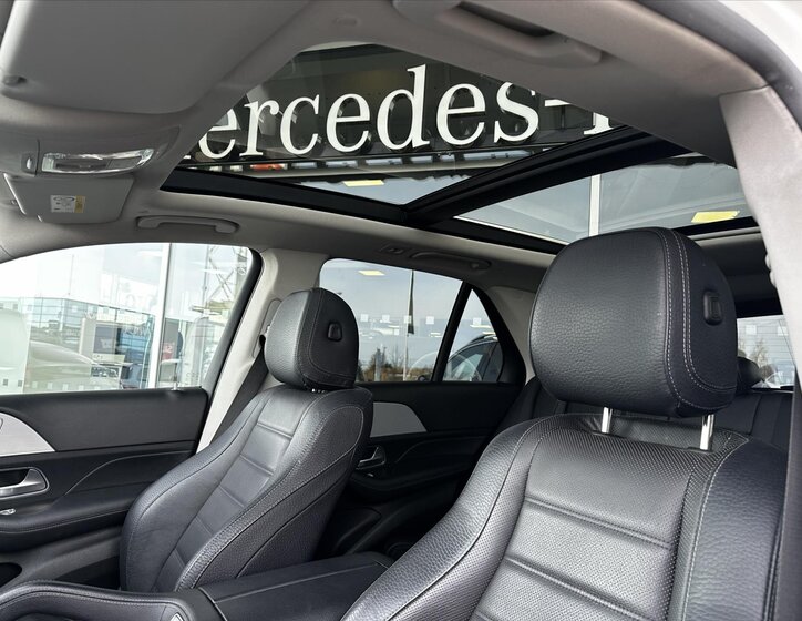 Mercedes-Benz GLE 27