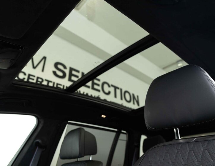 BMW X7 SUV / Terénní 3,0 l 259 kw