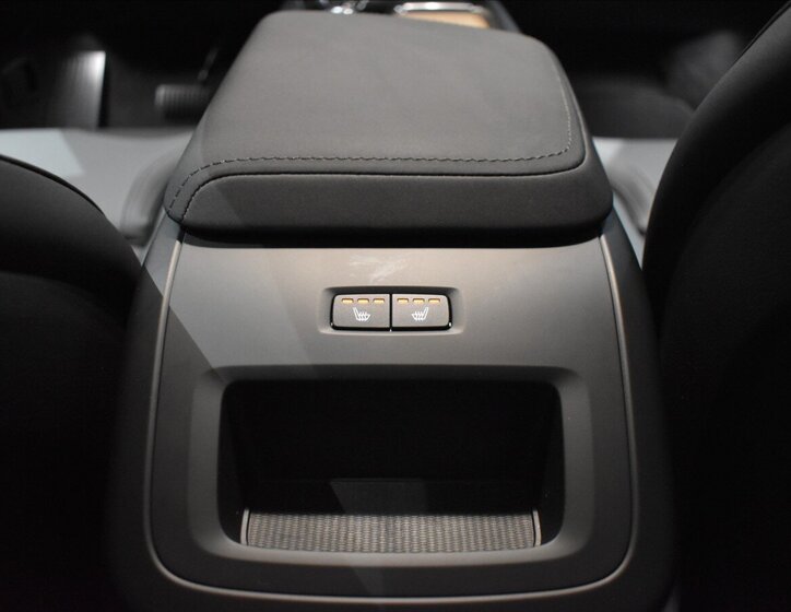 Volvo XC60 SUV / Terénní 2,0 l 184 kw