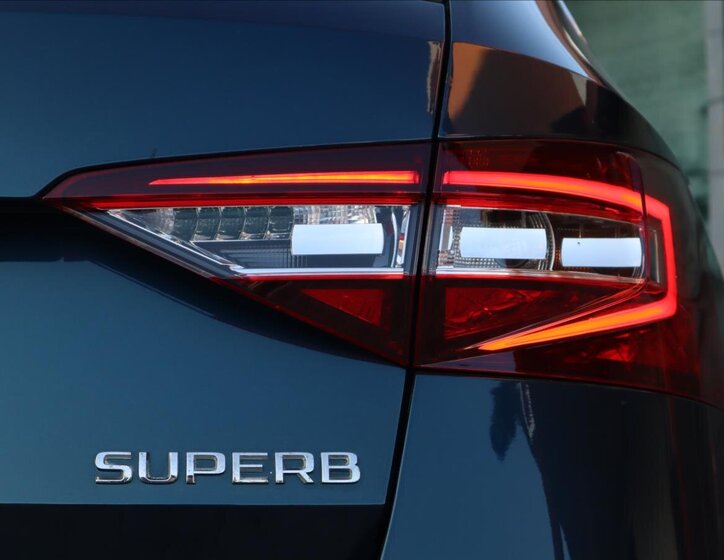 Škoda Superb Kombi 2,0 l 110 kw