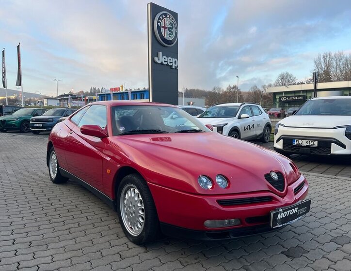 Alfa Romeo GTV 2