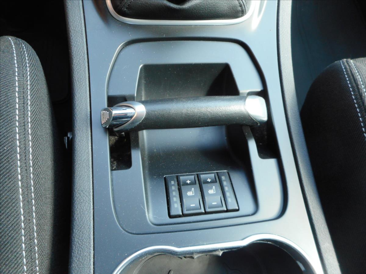 Ford S-MAX MPV 2,0 l 103 kw