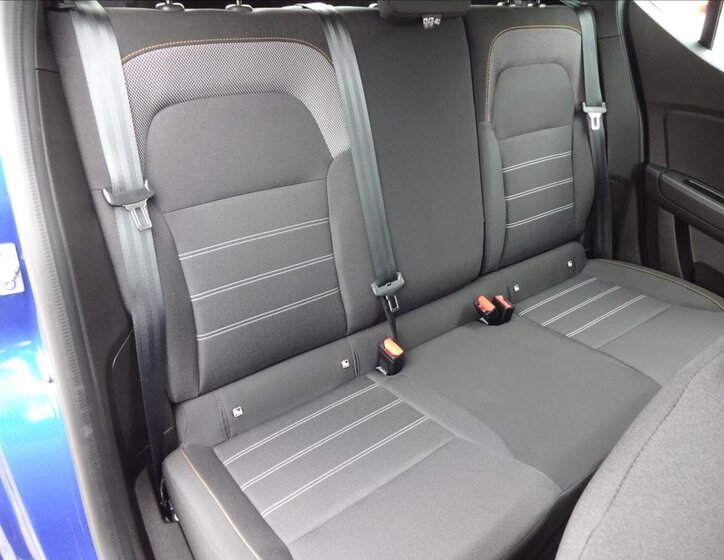 Dacia Sandero Hatchback 999,0 67 kw