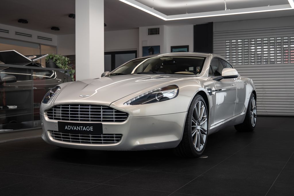 Aston Martin Rapide