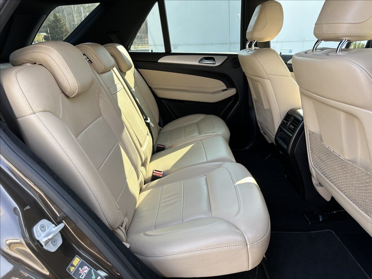 Mercedes-Benz GLE SUV / Terénní 3,0 l 190 kw