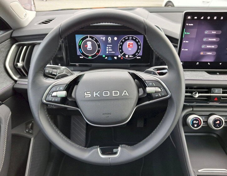 Škoda Kodiaq SUV / Terénní 1,5 l 150 kw