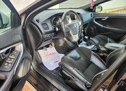 Volvo V40 15