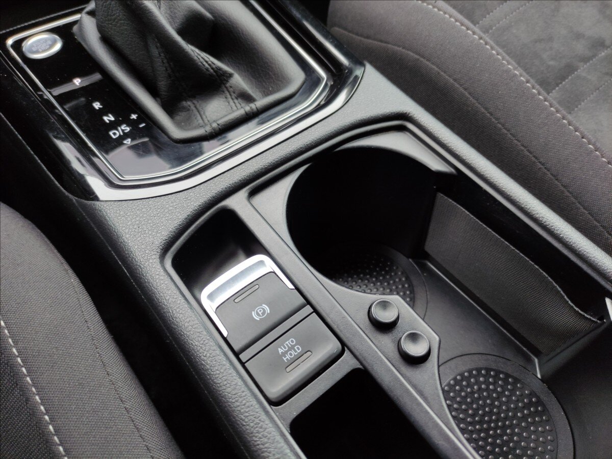 Volkswagen Touran MPV 1,8 l 132 kw