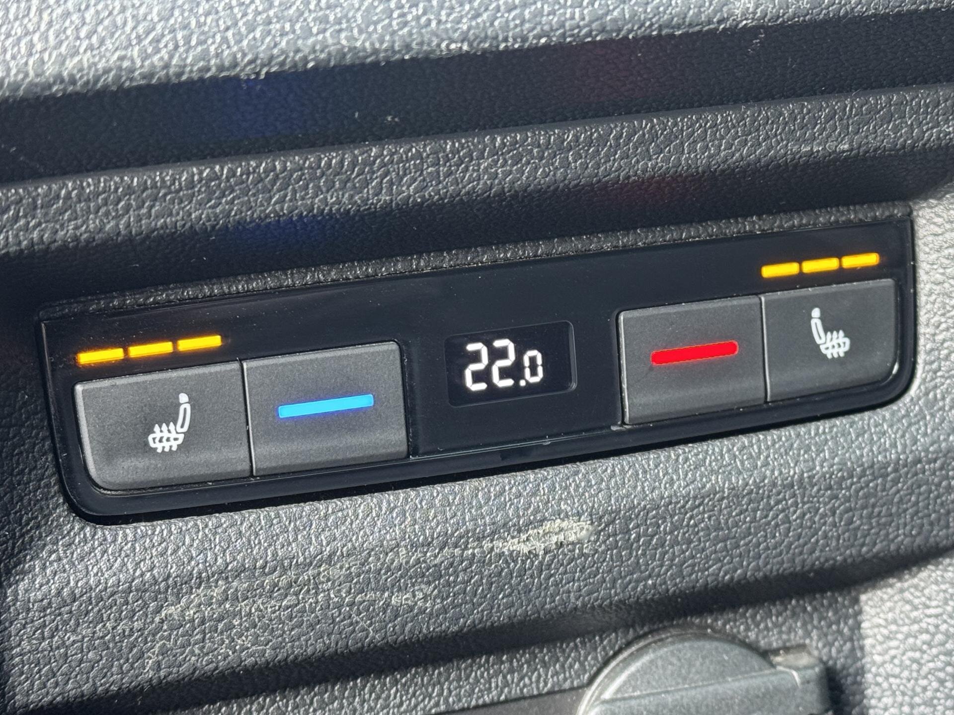 Volkswagen Tiguan SUV / Terénní 2,0 l 110 kw