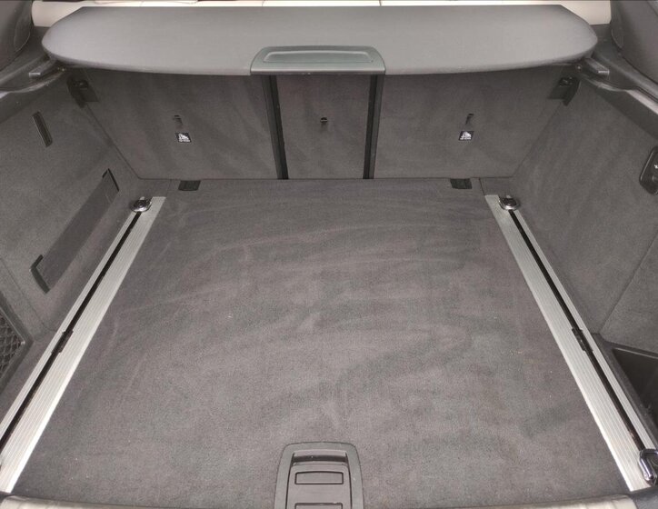 BMW X6 SUV 3,0 l 230 kw