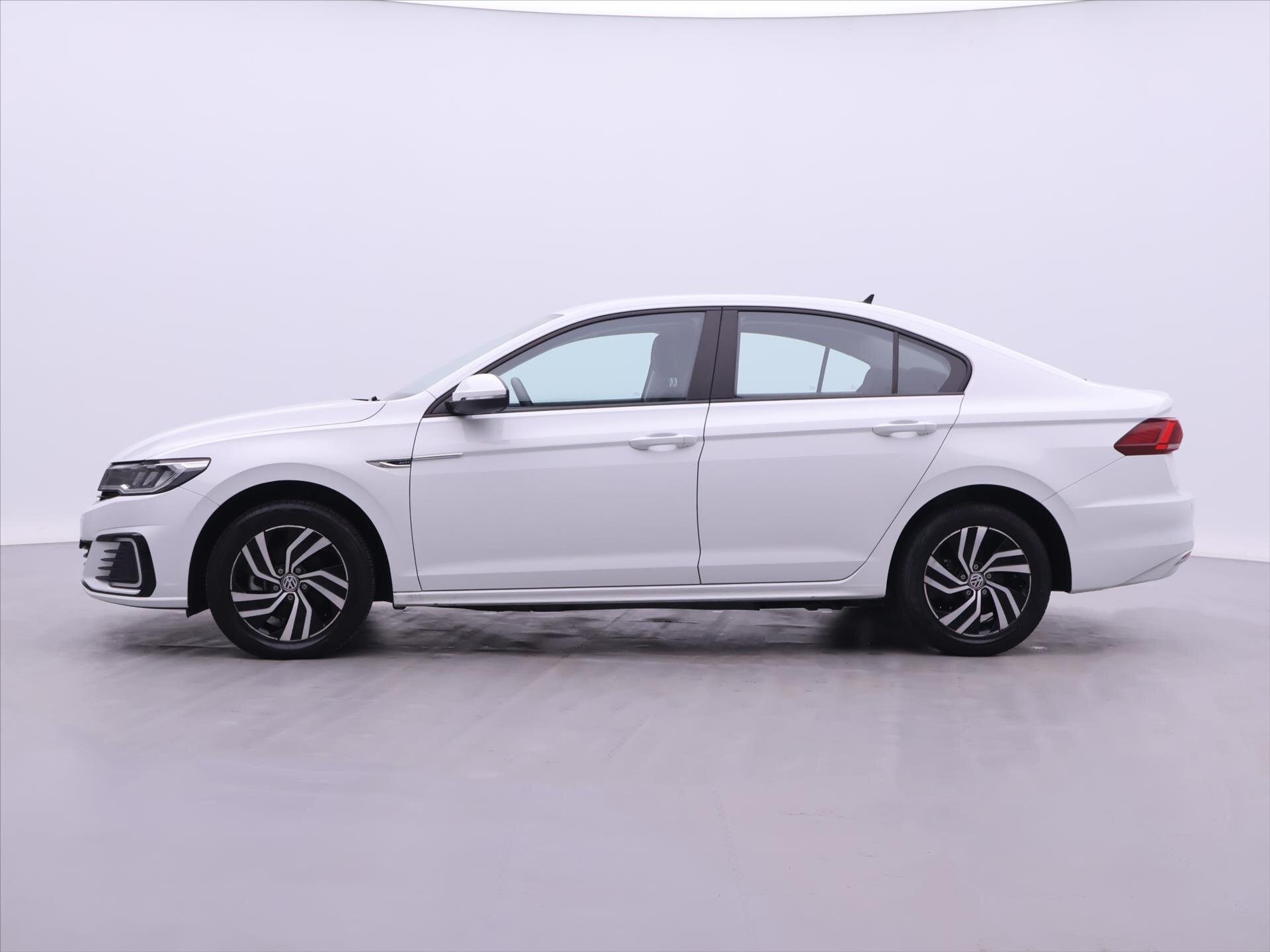 Volkswagen Bora Sedan 0,0 100 kw