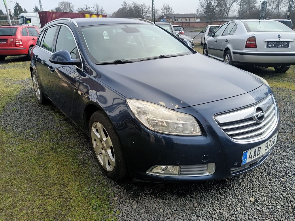 Opel Insignia Kombi 2,0 l 96 kw
