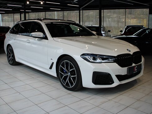 BMW Řada 5 Kombi 3,0 l 210 kw