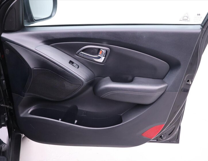 Hyundai ix35 SUV 2,0 l 120 kw