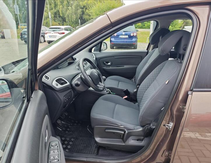 Renault Grand Scénic 10