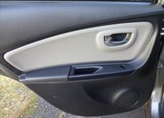 Toyota Yaris Kombi 1,3 l 73 kw