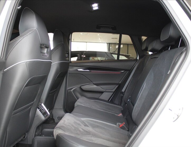 Škoda Elroq SUV / Terénní 10,0 150 kw