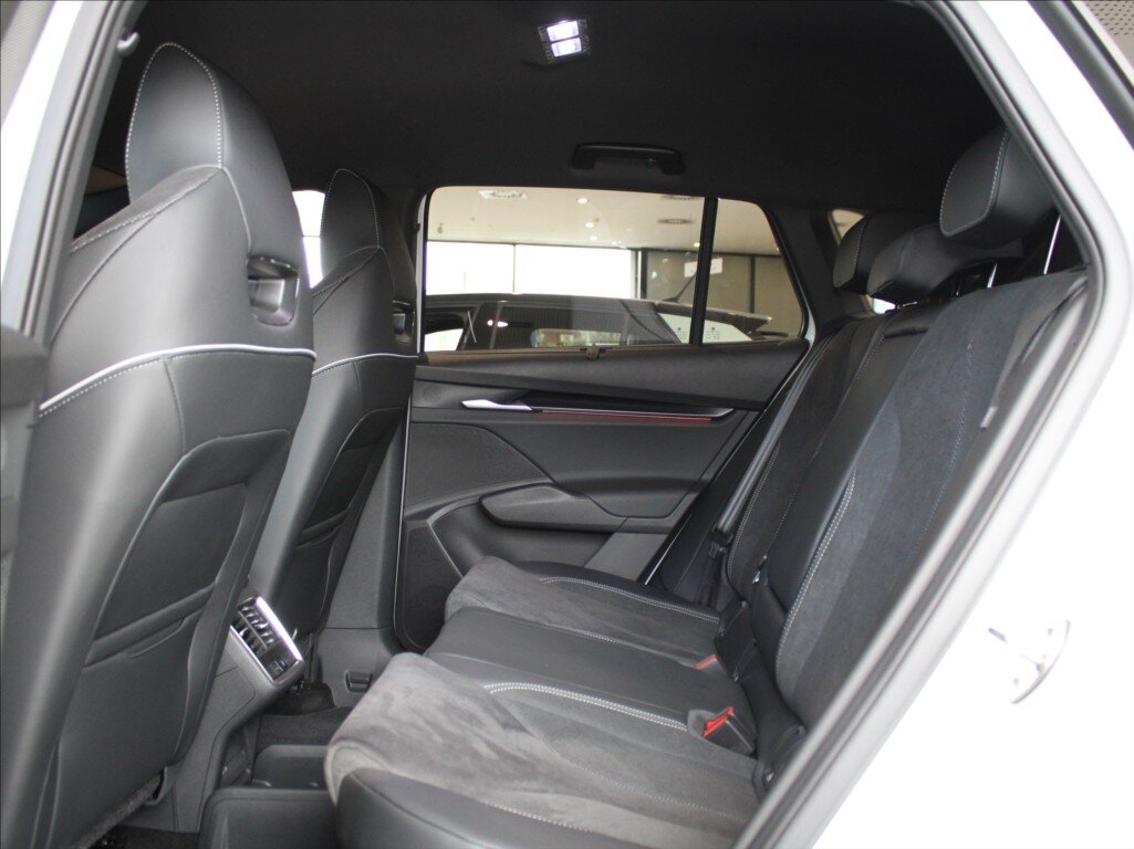 Škoda Elroq SUV / Terénní 10,0 150 kw