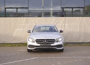 Mercedes-Benz Třídy E Sedan 2,0 l 180 kw
