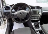 Volkswagen Golf 25