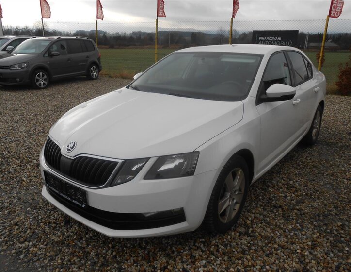 Škoda Octavia 1