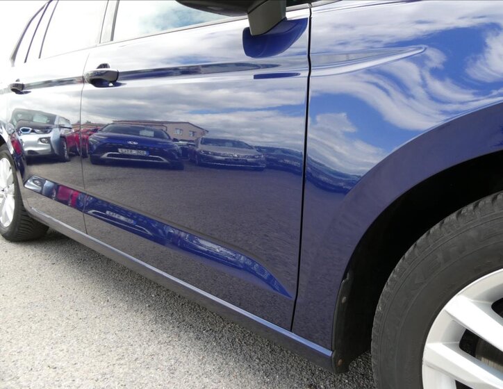 Volkswagen Touran MPV 1,4 l 110 kw