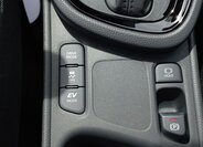 Toyota Yaris Cross CUV / Crossover 1,5 l 68 kw