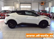 Toyota C-HR Hatchback 1,8 l 0
