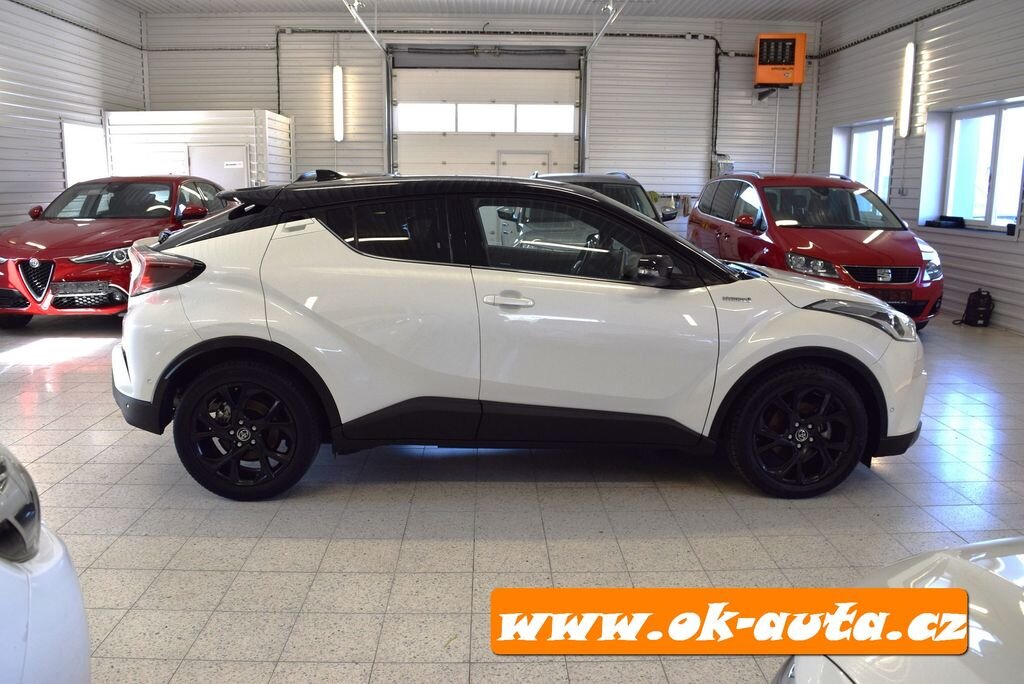 Toyota C-HR Hatchback 1,8 l 0