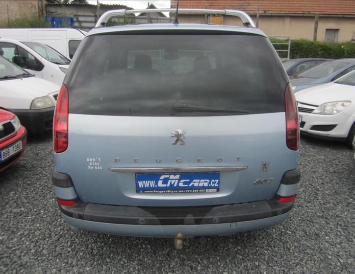 Peugeot 807 5