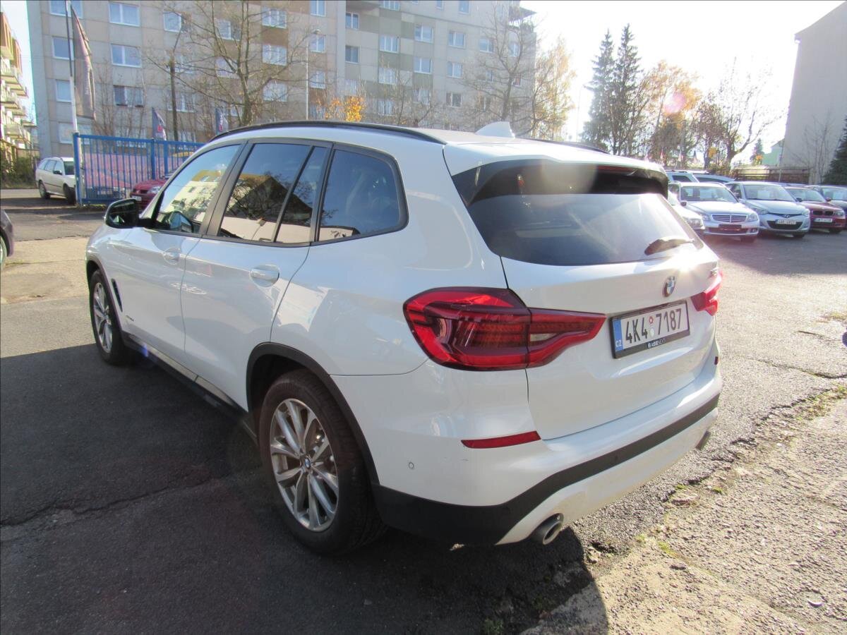 BMW X3 SUV 2,0 l 140 kw