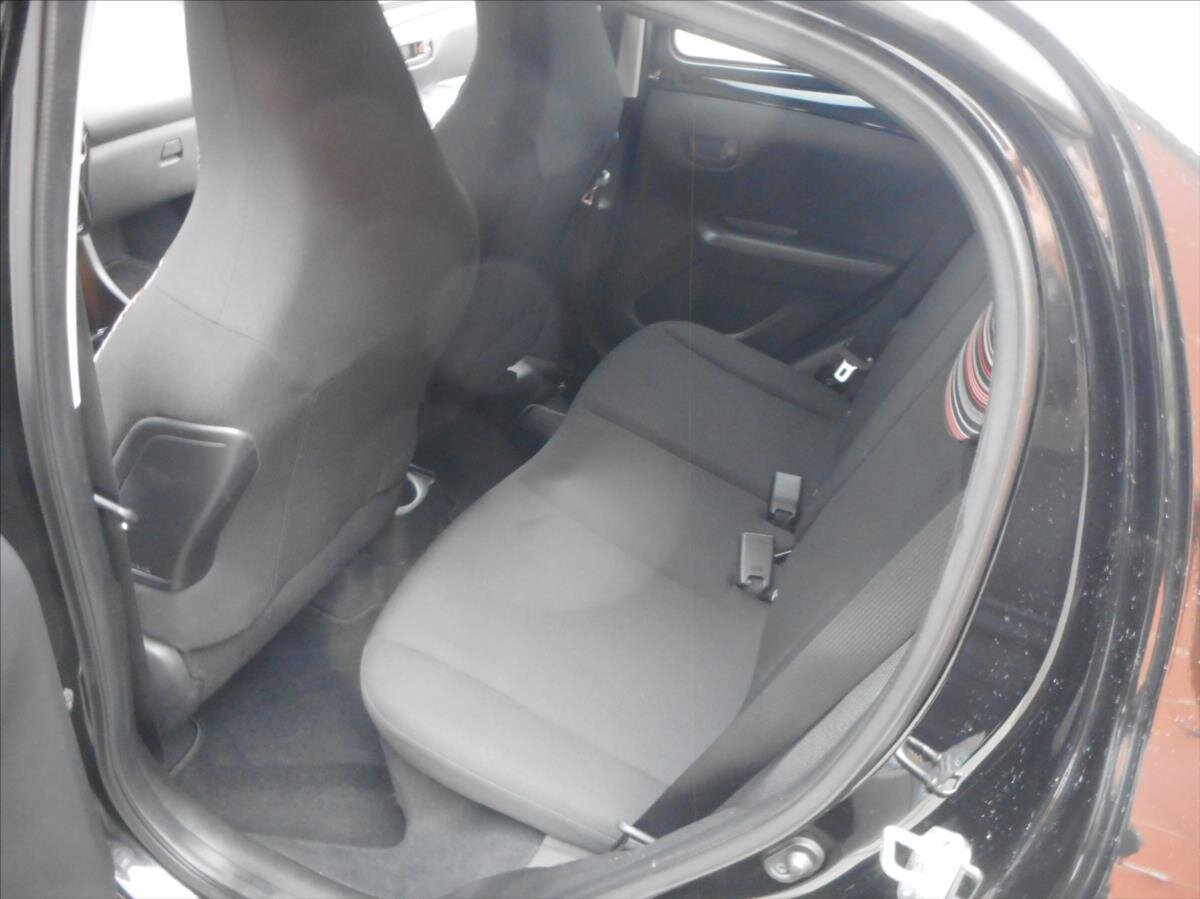 Citroën C1 Hatchback 998,0 53 kw