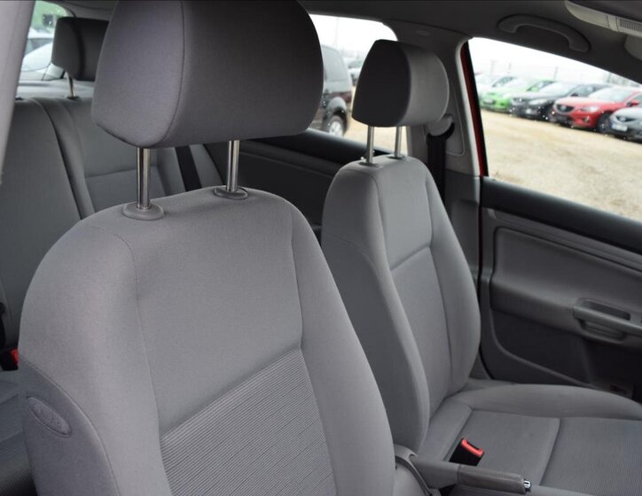 Volkswagen Golf Hatchback 1,9 l 77 kw