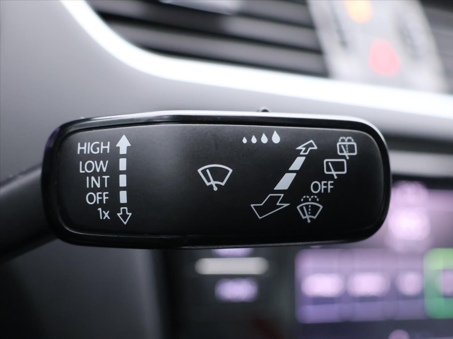 Škoda Octavia Liftback 999,0 85 kw