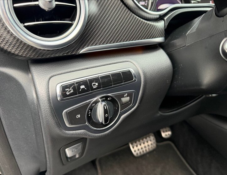 Mercedes-Benz Třídy V MPV 2,1 l 140 kw