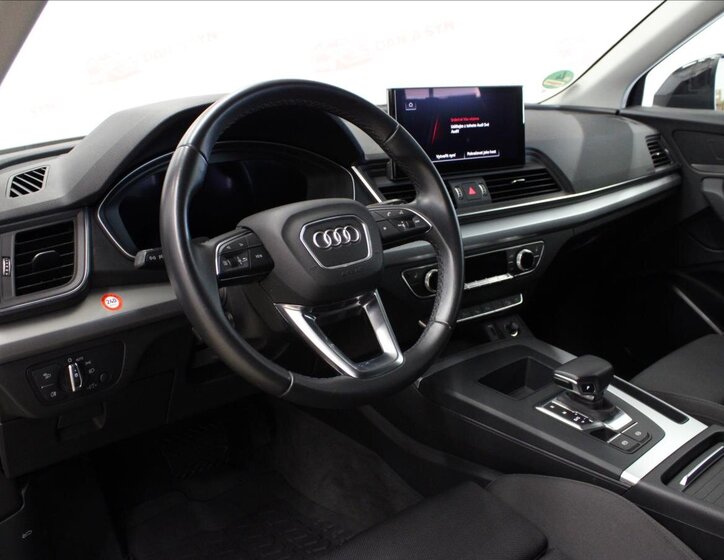 Audi Q5 SUV / Terénní 2,0 l 120 kw