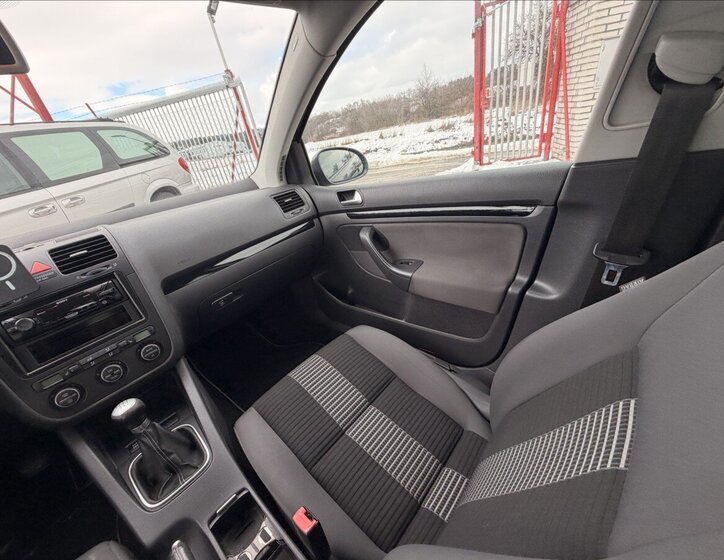 Volkswagen Golf Hatchback 1,4 l 90 kw