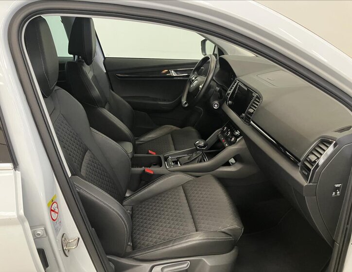 Škoda Karoq 23