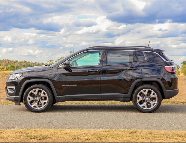 Jeep Compass 4