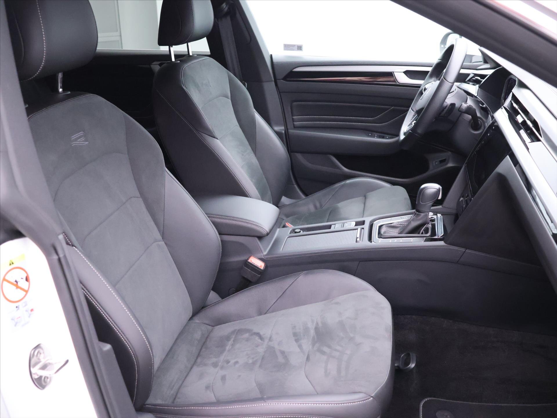 Volkswagen Arteon Kombi 2,0 l 140 kw