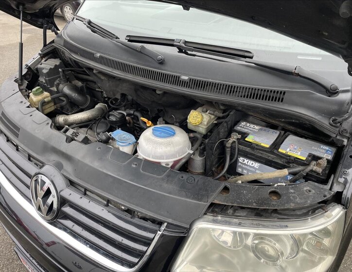 Volkswagen Multivan 39