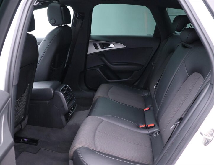 Audi A6 Allroad Kombi 3,0 l 150 kw