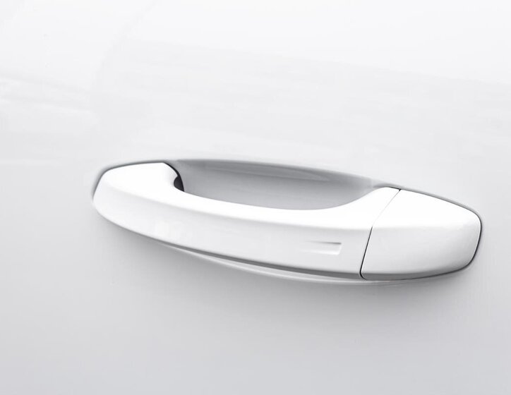 Peugeot 5008 SUV 1,2 l 0