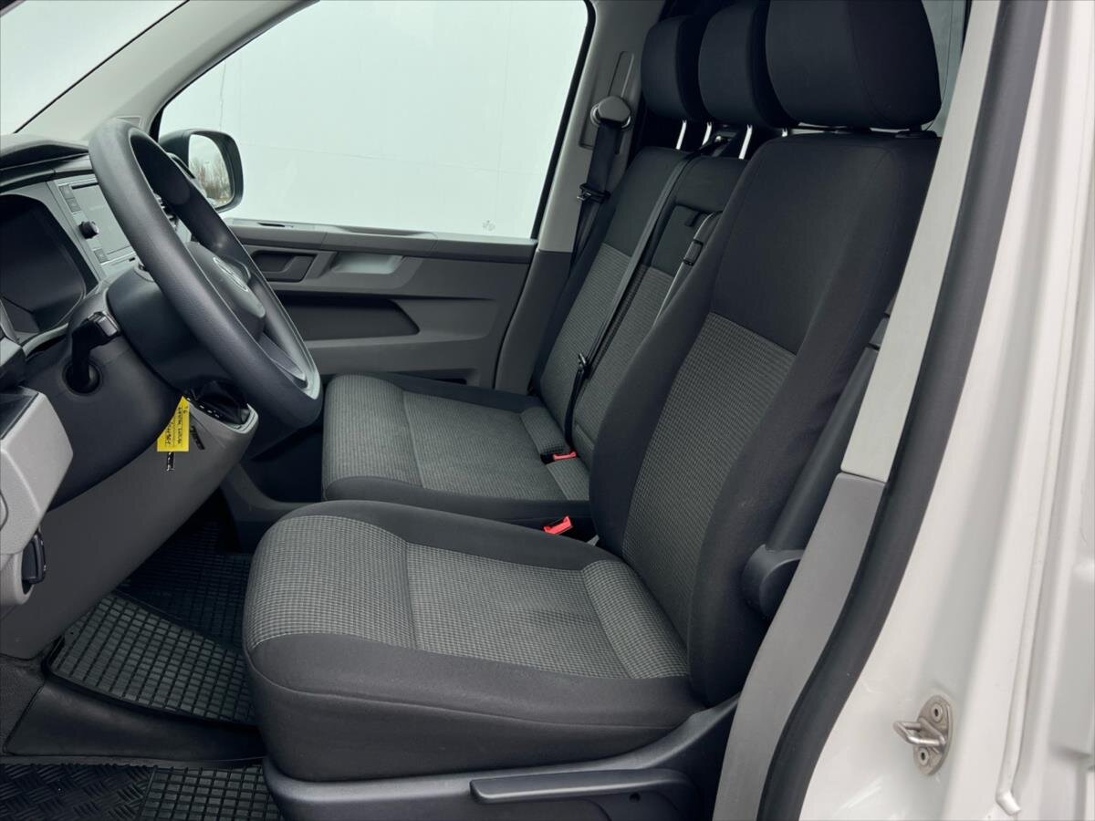 Volkswagen Transporter Skříň 2,0 l 110 kw