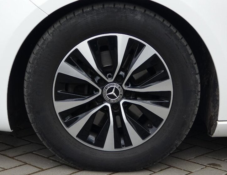 Mercedes-Benz Třídy A Sedan / Limuzína 2,0 l 85 kw